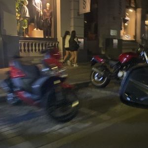 Meet your Posher, Stella